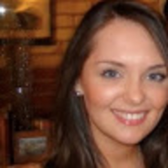 Meet your Posher, Alexandra - Picture 1 of 1